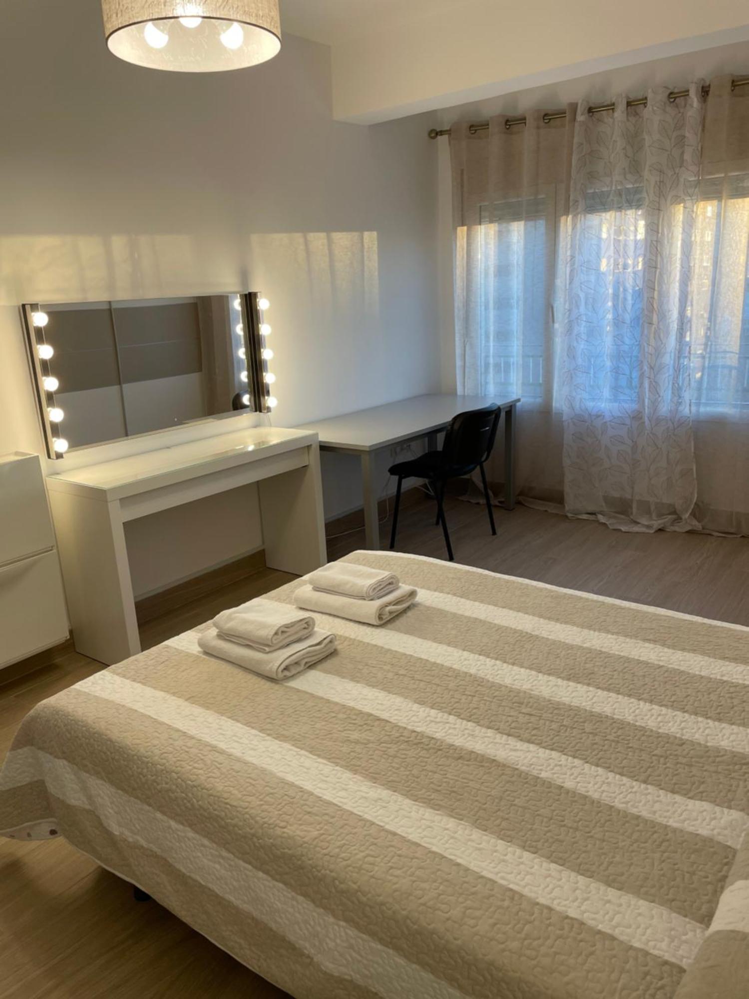 H&H Suite Espectacular Apartamento En El Centro De גרנדה מראה חיצוני תמונה